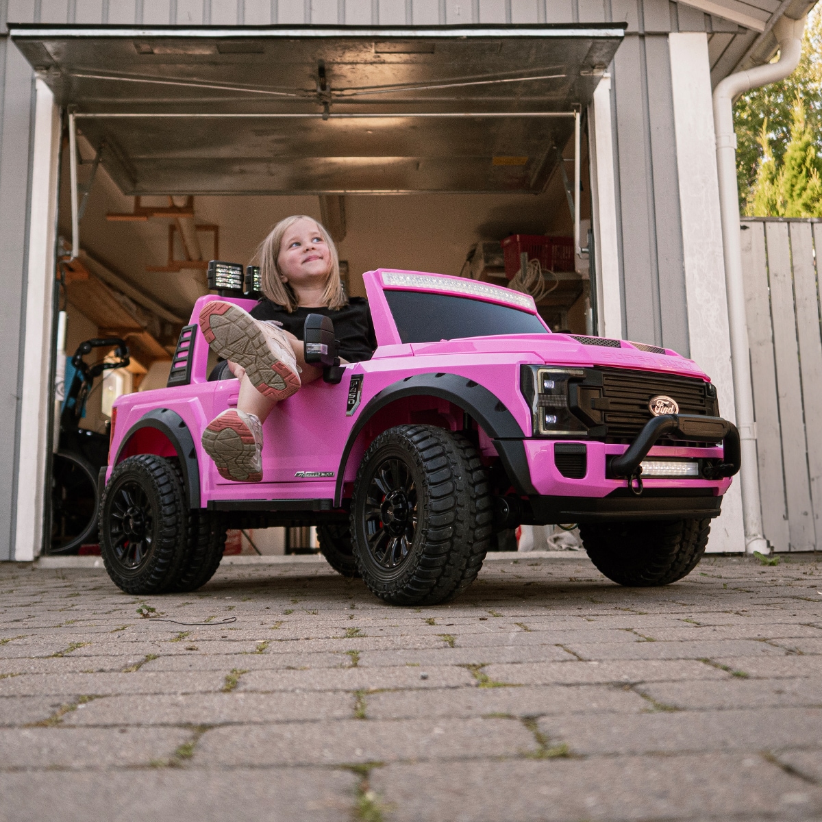 Sähköauto Ford Ranger Super Duty 4x4